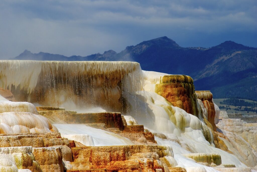 Preparing for a Relaxing Visit to a Texas Hot Spring