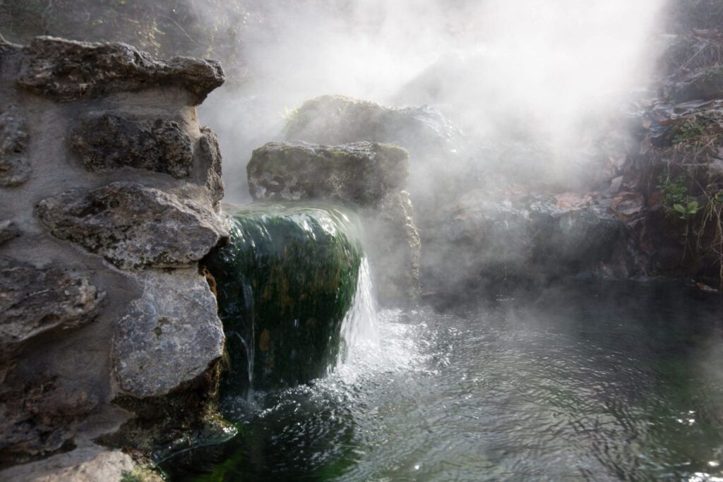 When Celebrities Started Flocking To U S  Hot Springs