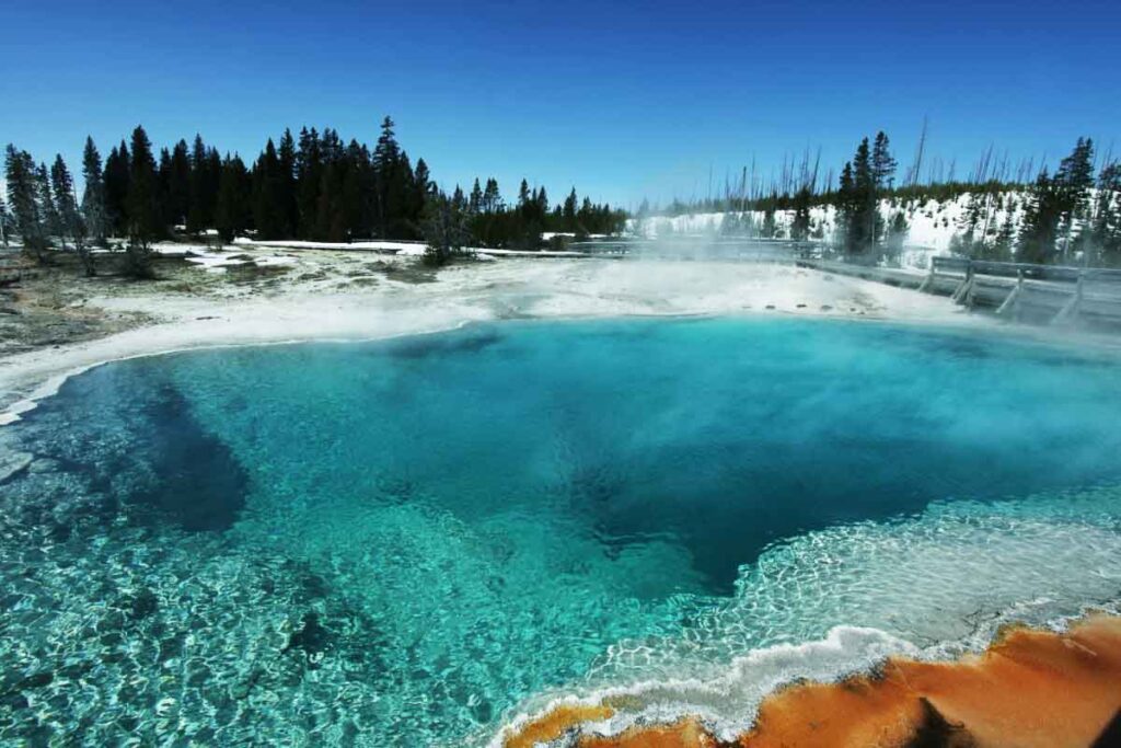 Where To Find Hot Springs With The Best Panoramic Views